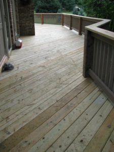 Deck Maintenance De Soto, Missouri